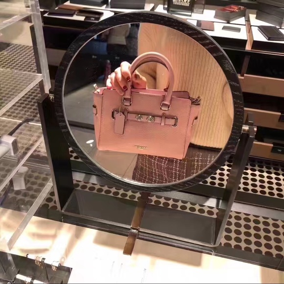 Coach Leather Small Blake carry all pink bag - Picture 3 of 5